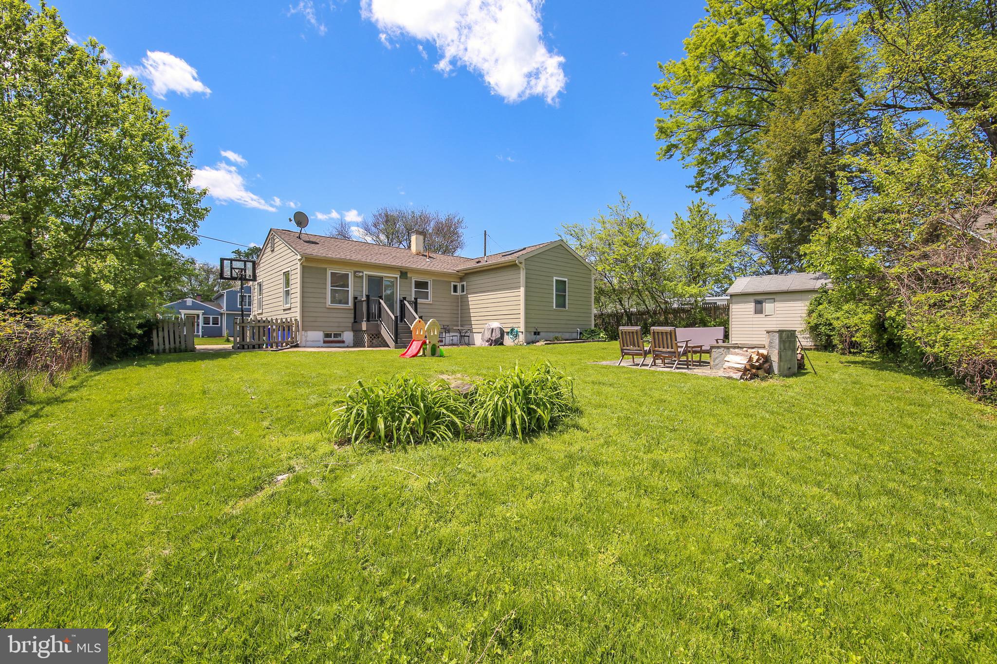 GEORGETOWN VILLAGE - Residential