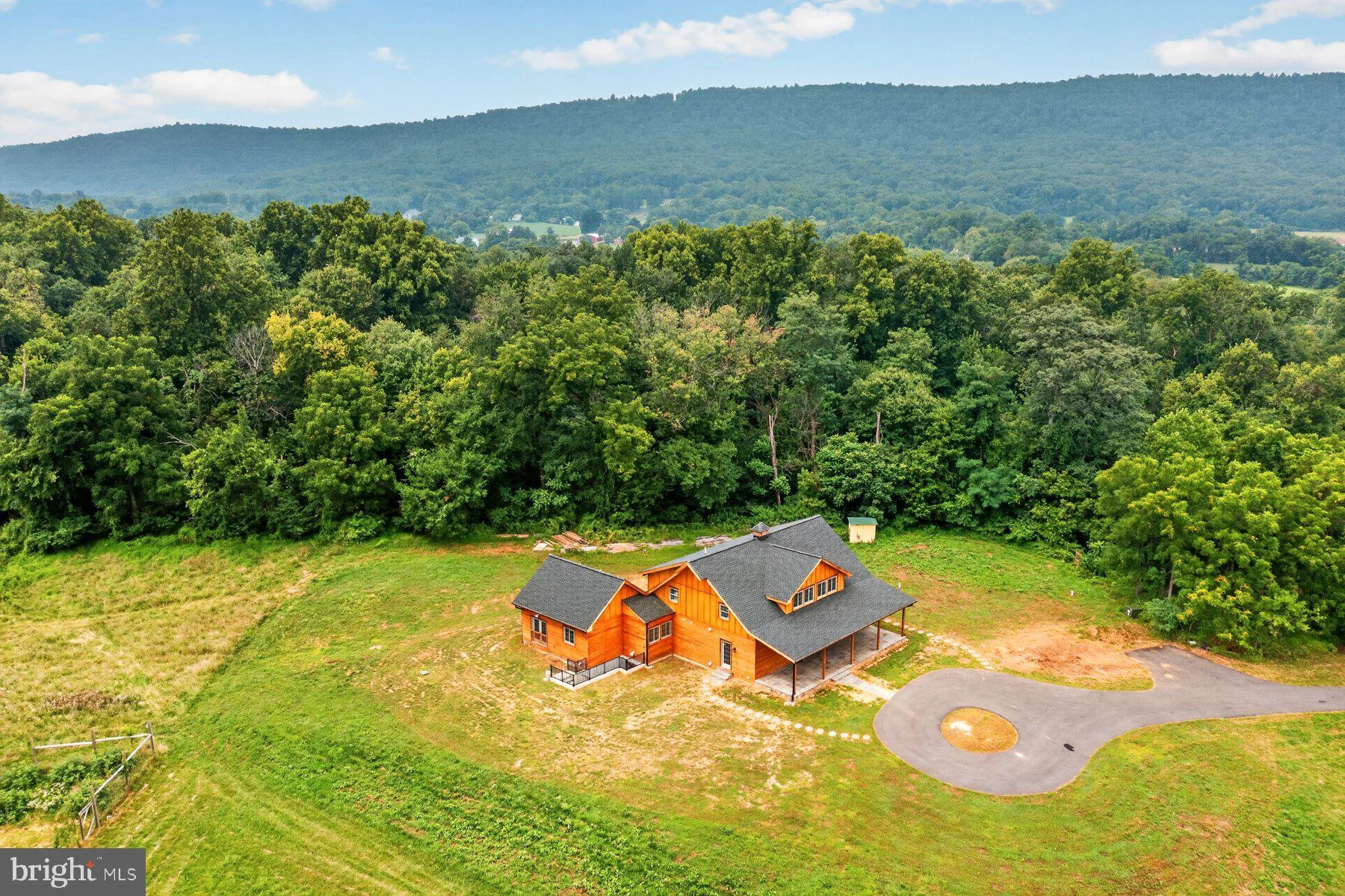 38217 Mountain Air Lane, Lovettsville, VA, 20180