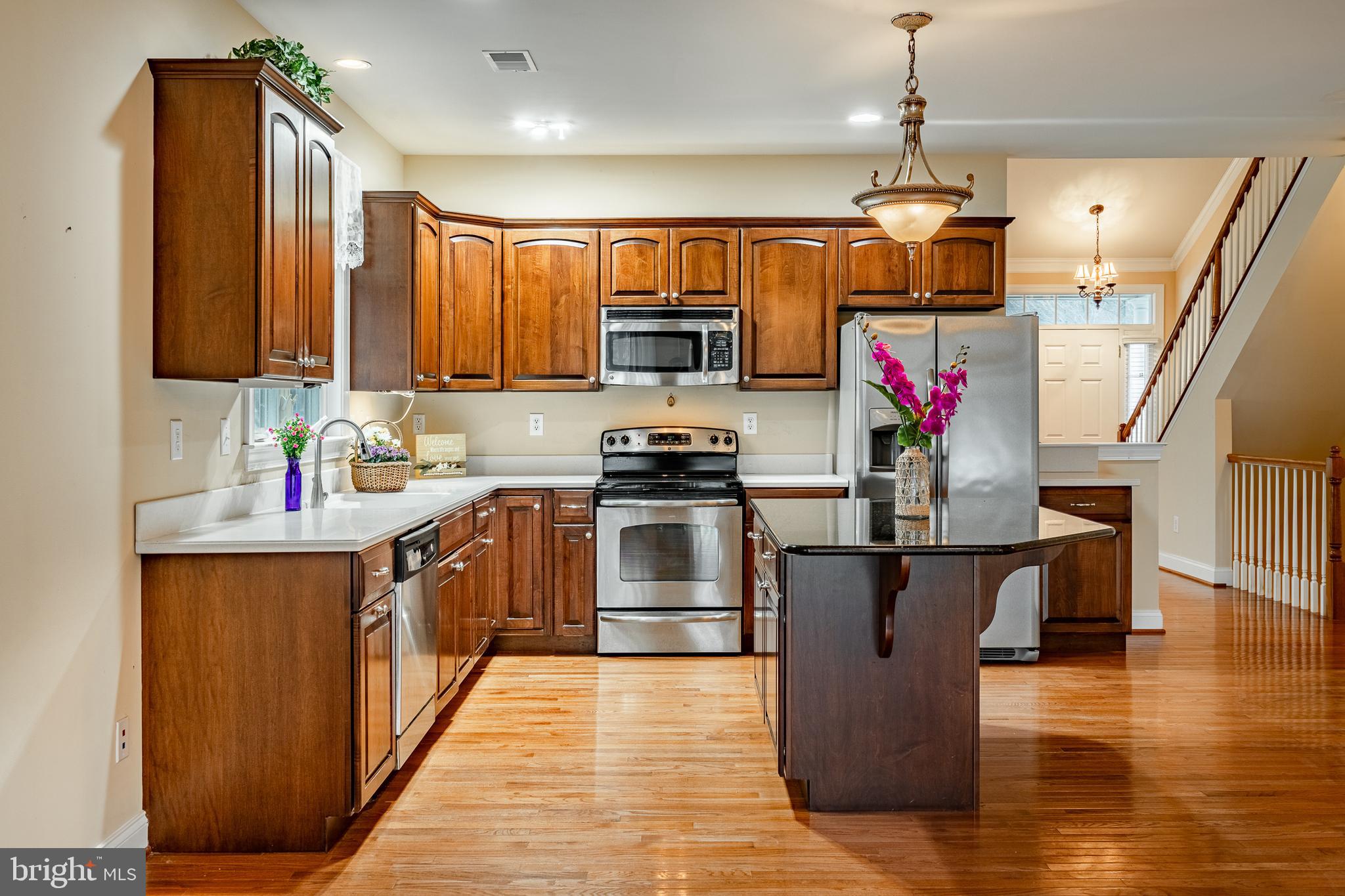 KNOB HILL FARMS - Residential