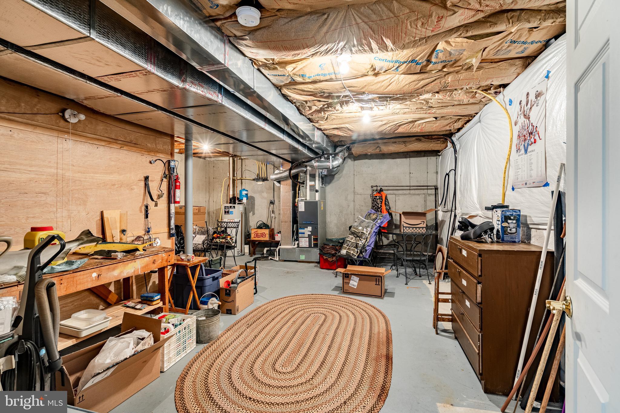 KNOB HILL FARMS - Residential