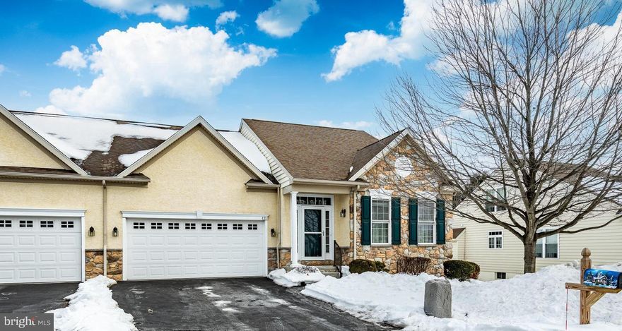 OPEN HOUSE on Saturday, February 14th, 2:00-5:00PM. Welcome to this beautiful home in the sought-after Knob Hill Farm 55+ community, located directly across from Honey Brook Golf Club. Enjoy resort-style amenities, a prime location, and truly carefree living. This thoughtfully designed home features a first-floor primary suite with a spacious walk-in closet and private bath. The open floor plan offers abundant natural light, a cozy propane fireplace, and elegant hardwood floors. The oversized kitchen island, generous breakfast area, and large deck make entertaining easy and enjoyable. Upstairs, you’ll find an additional bedroom and full bath—perfect for guests or a home office. The fully finished walk-out basement provides exceptional additional living space, a full bathroom, and ample storage. The home backs to open space and a walking trail, offering peaceful views and privacy. All appliances are included, and a pre-listing home inspection is available for added peace of mind. Enjoy the amenities, the location, and the lifestyle—your next chapter starts here! Available immediately.