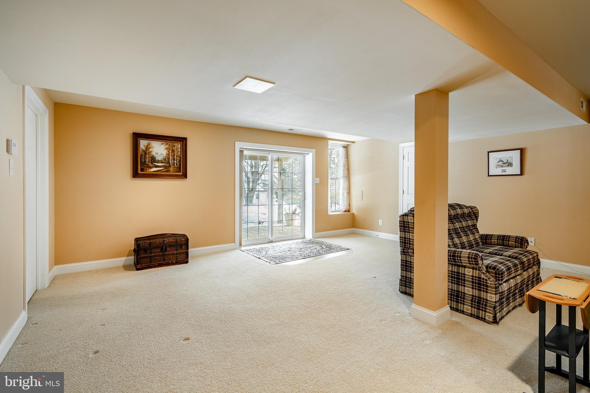 KNOB HILL FARMS - Residential