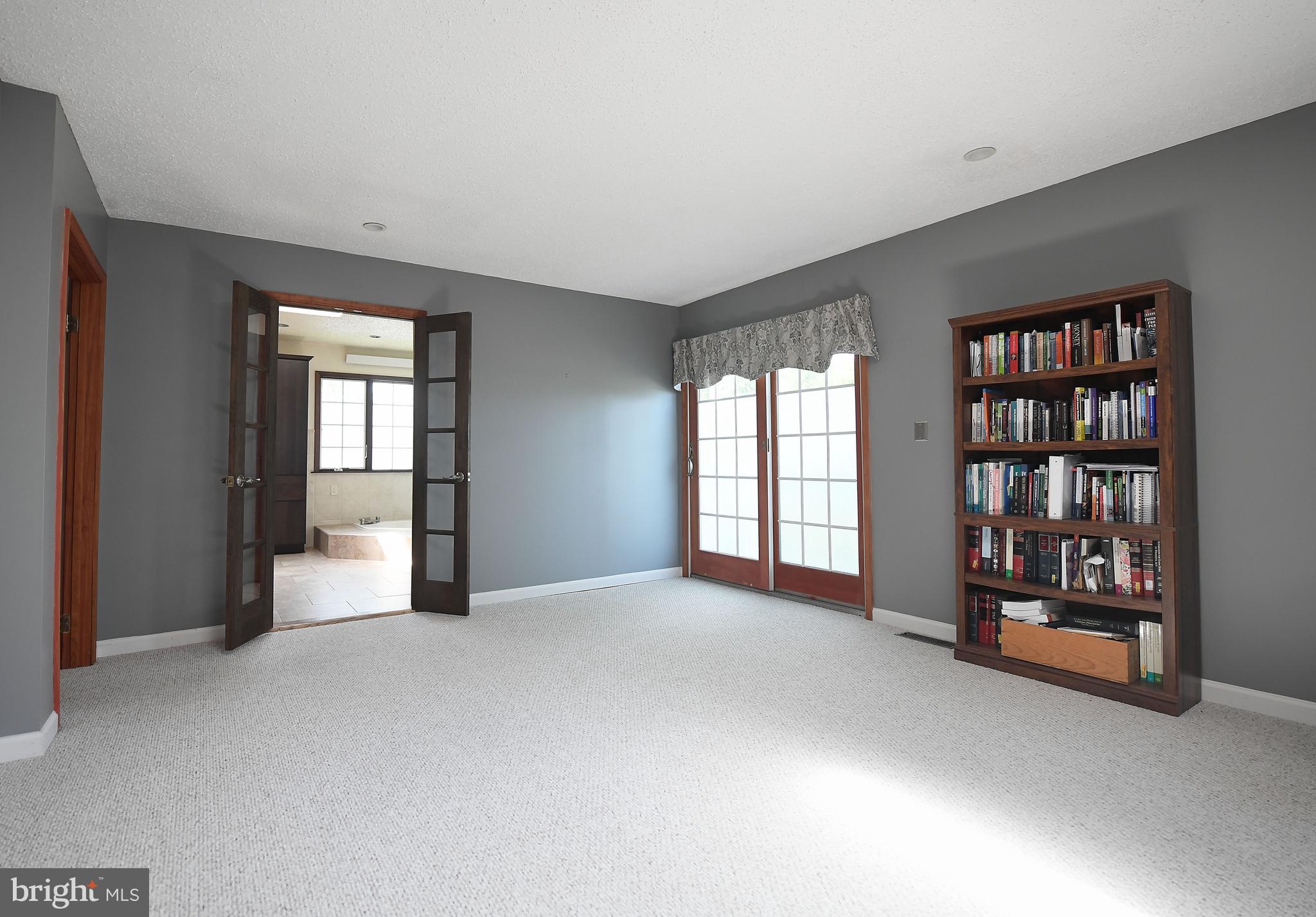 LONG BAR HARBOR - Residential