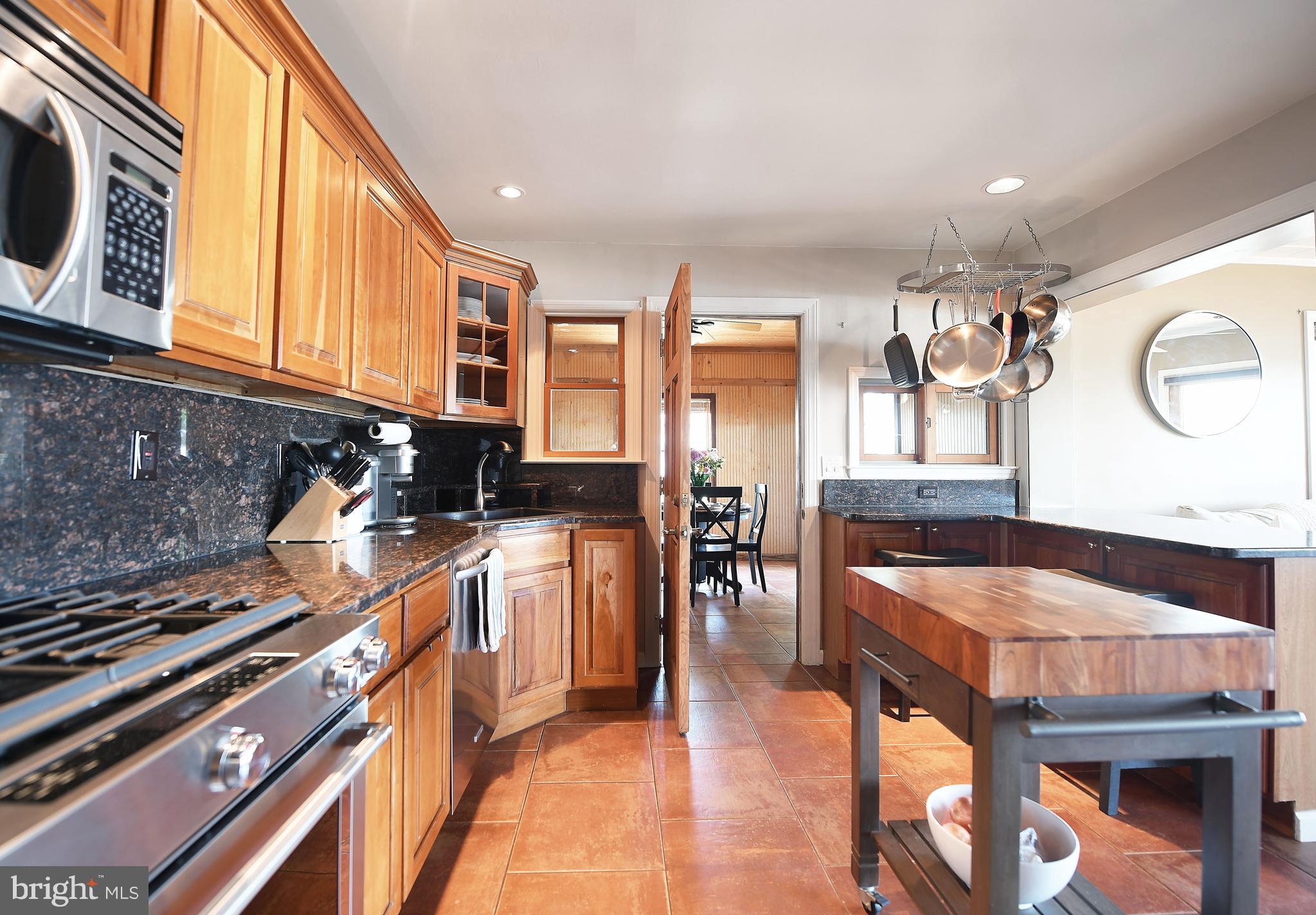 LONG BAR HARBOR - Residential