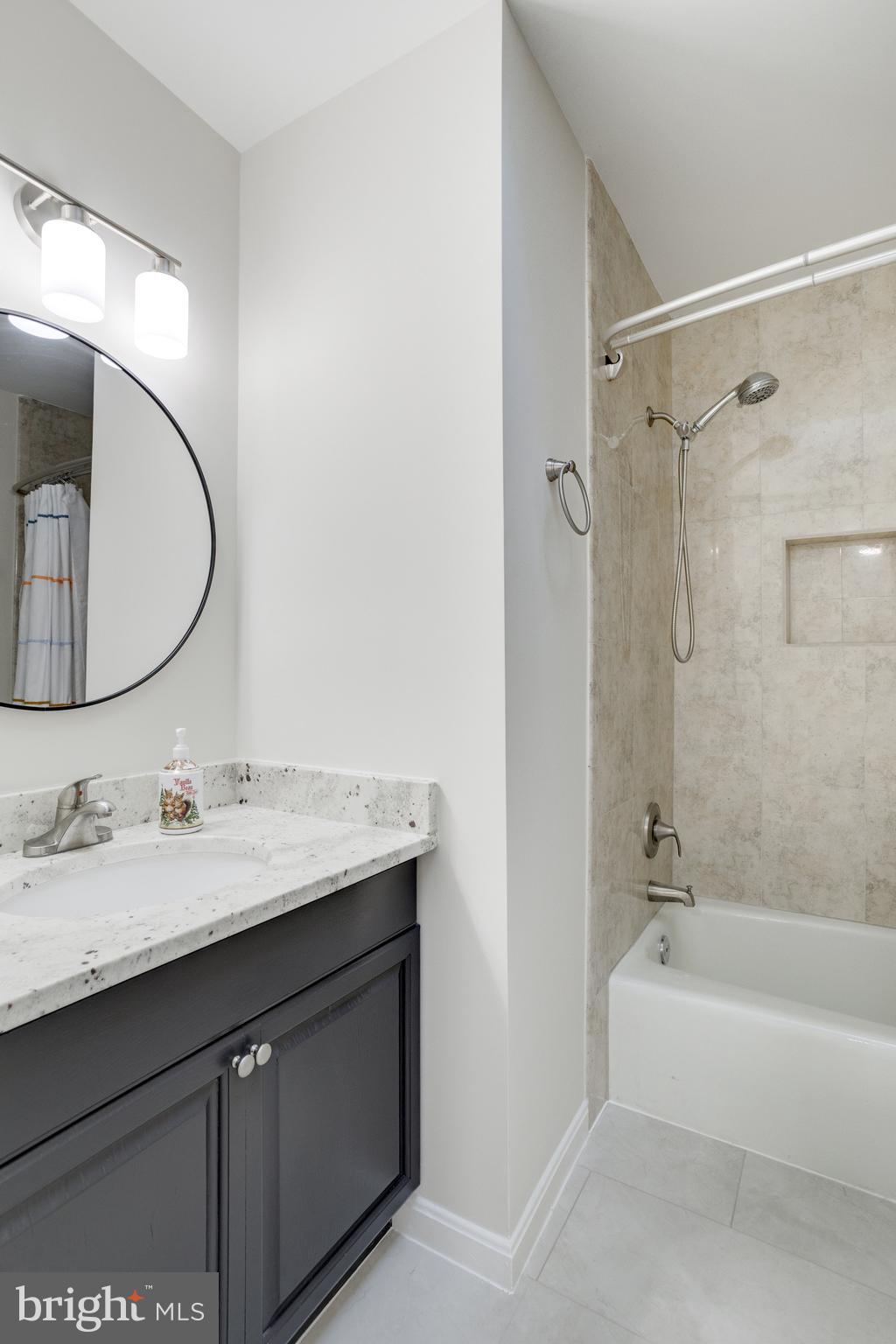 ROLLING VALLEY WEST - Residential