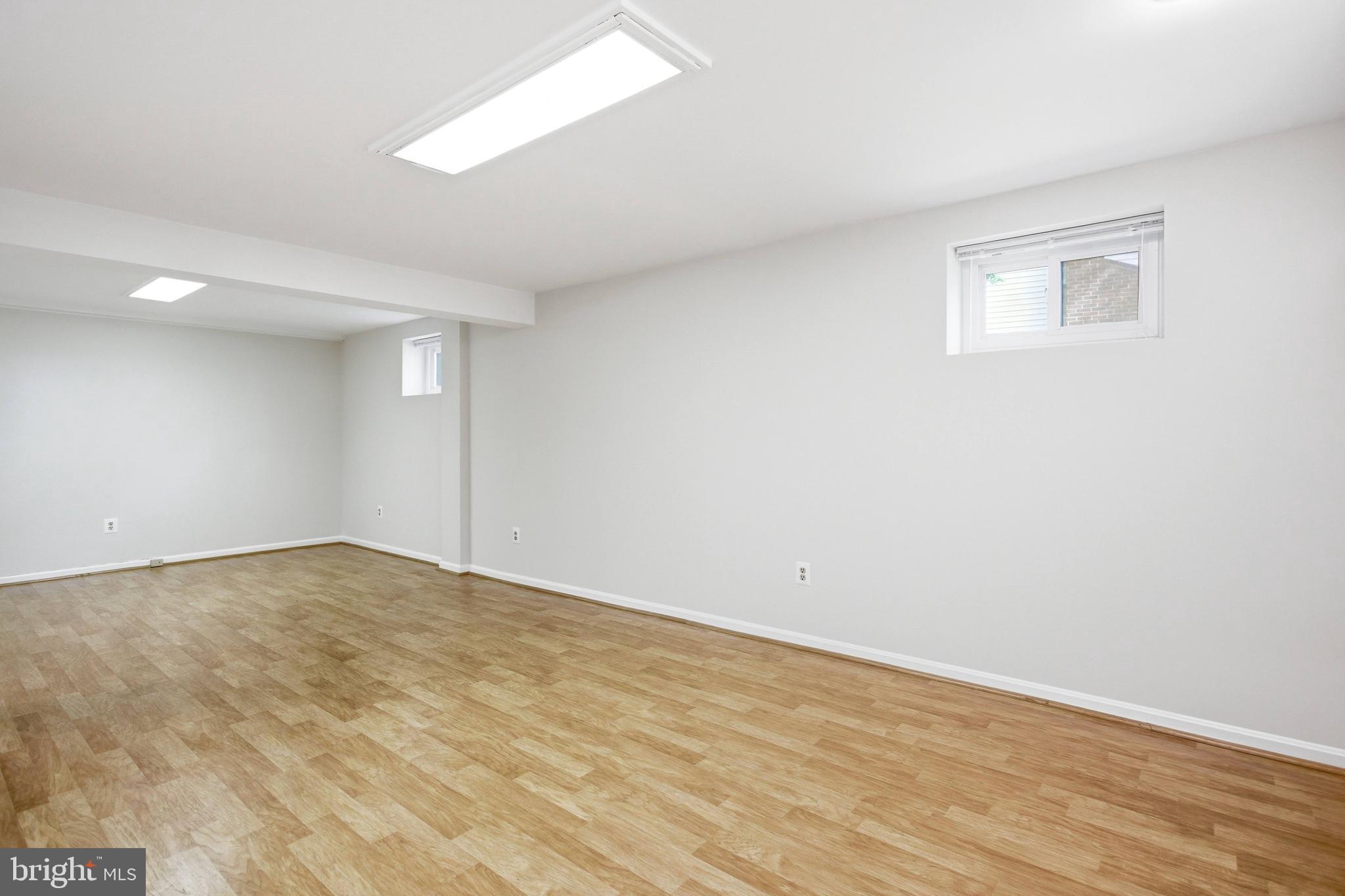 ROLLING VALLEY WEST - Residential