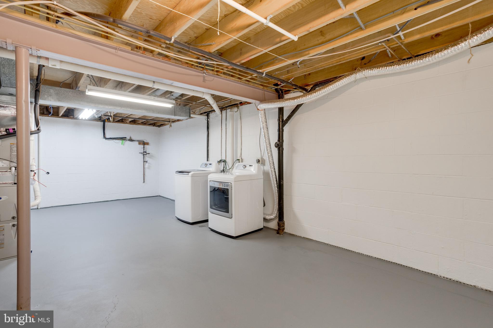 ROLLING VALLEY WEST - Residential