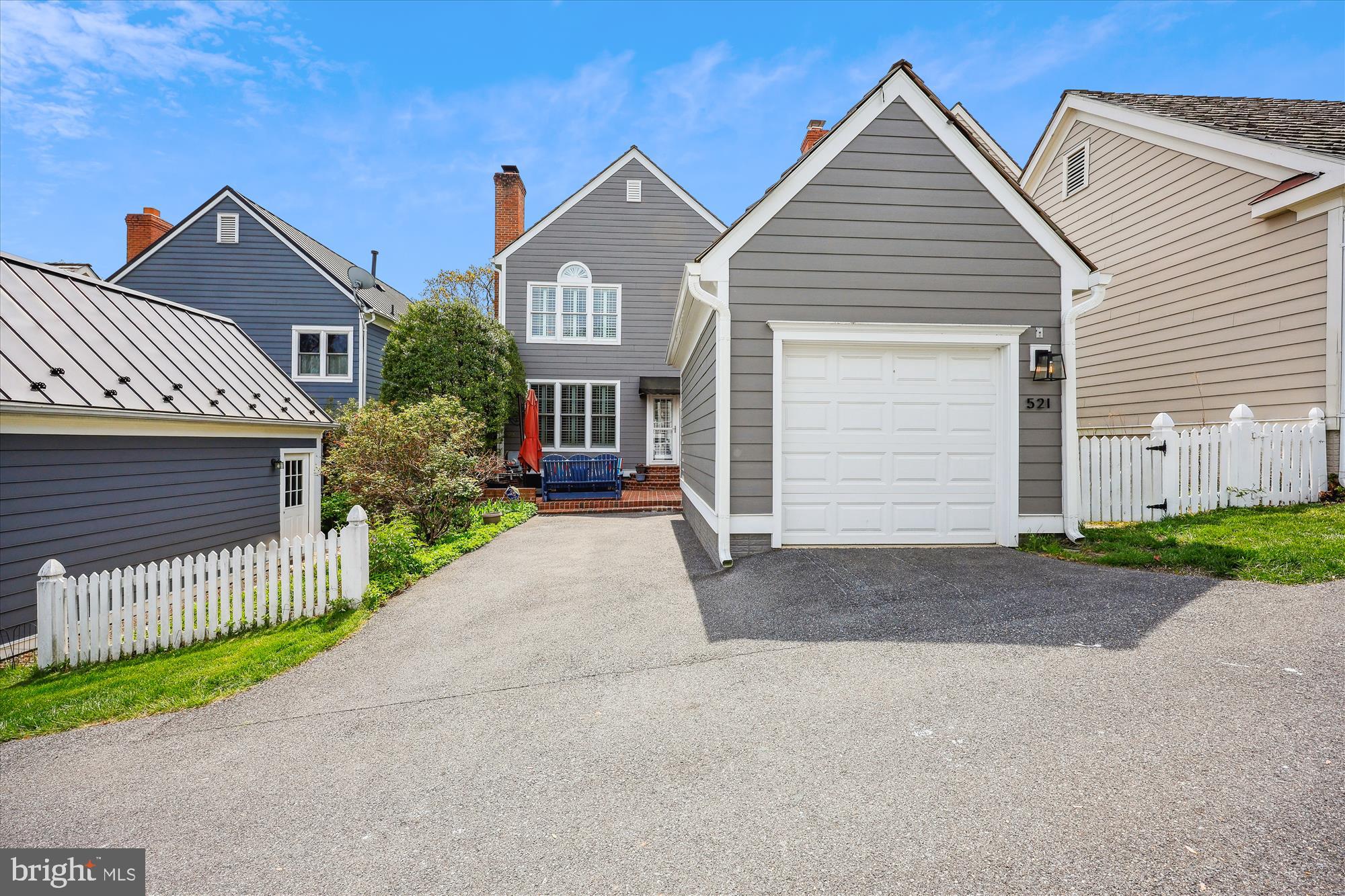 KENTLANDS - Residential