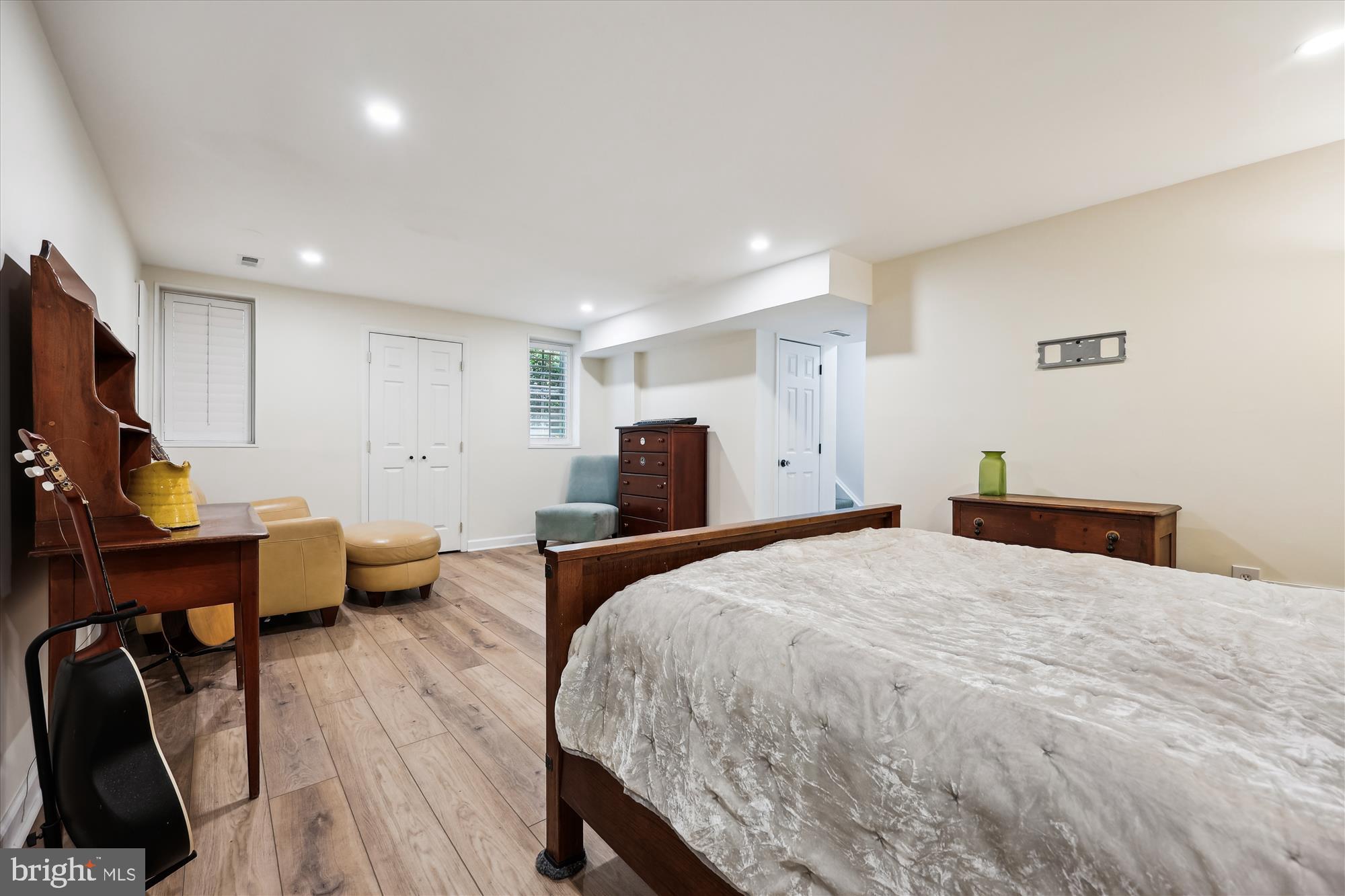 KENTLANDS - Residential