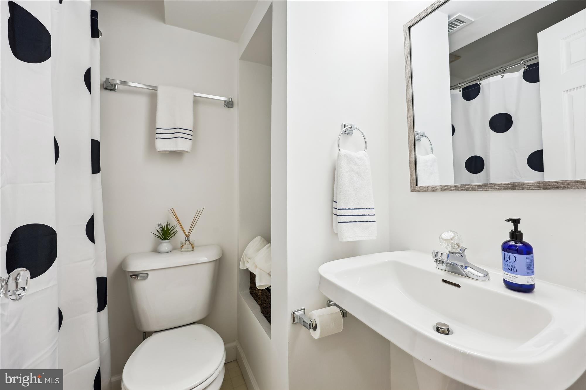 KENTLANDS - Residential