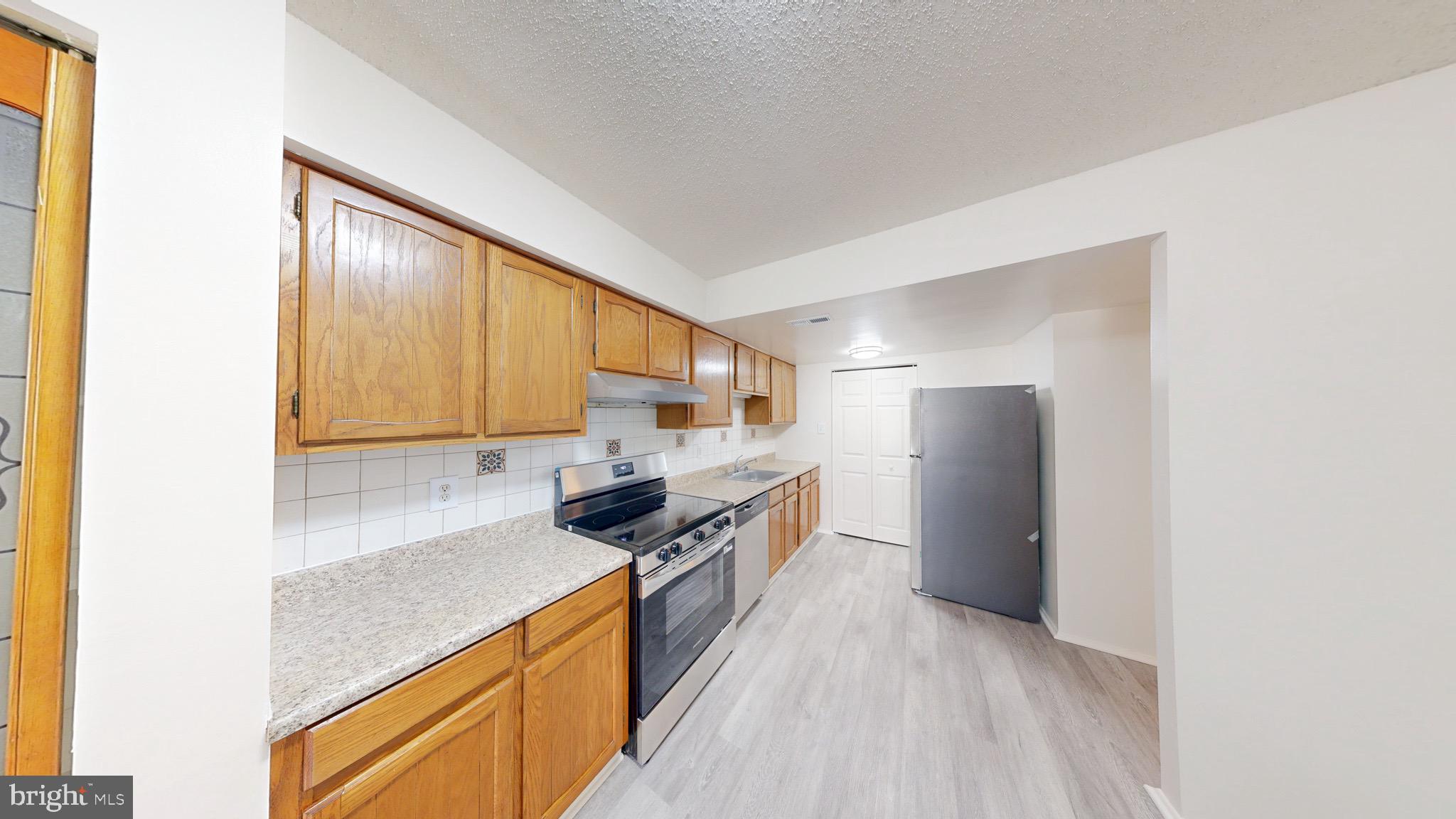 7197 CIMARRON COURT D