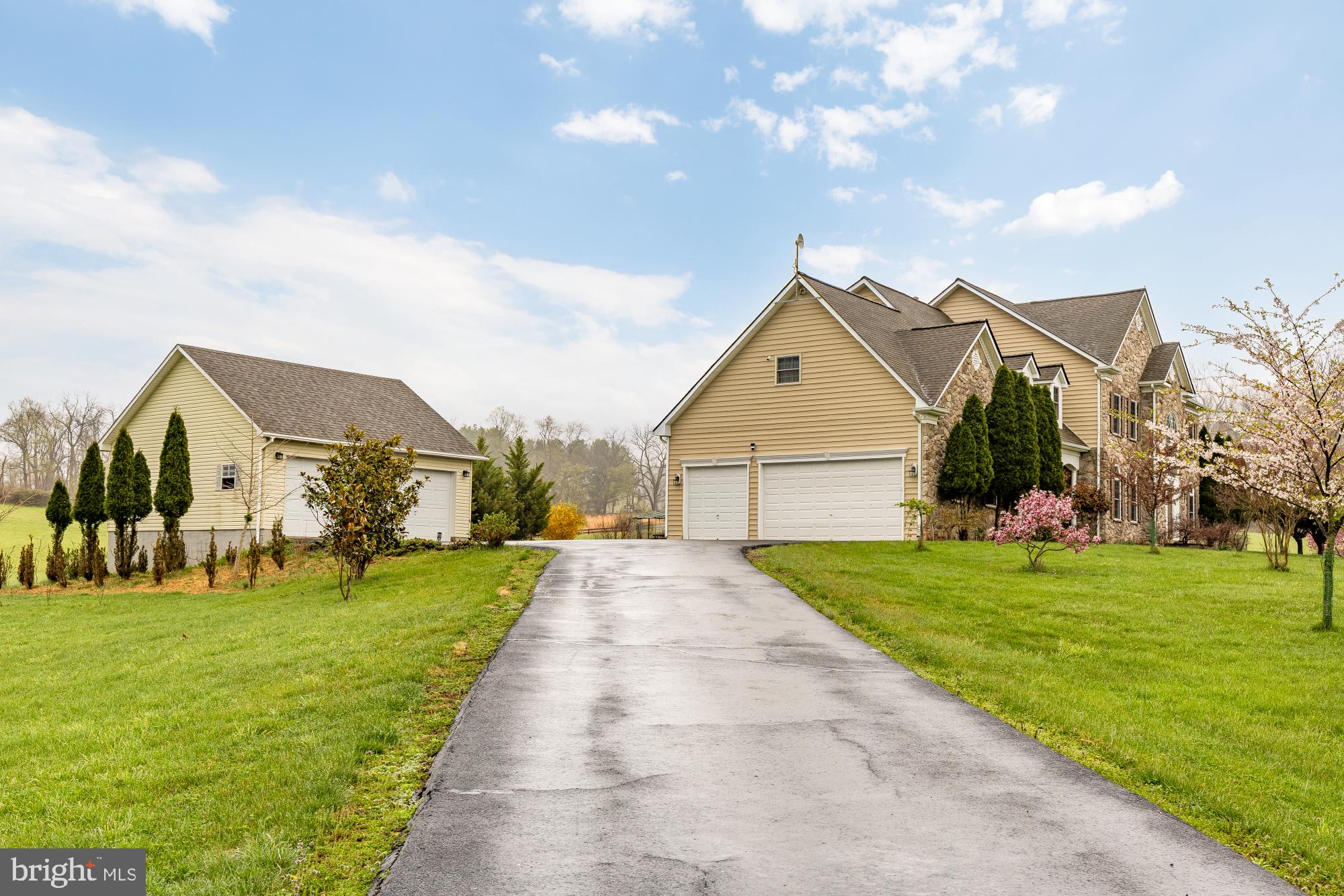 HILLSBORO - Residential