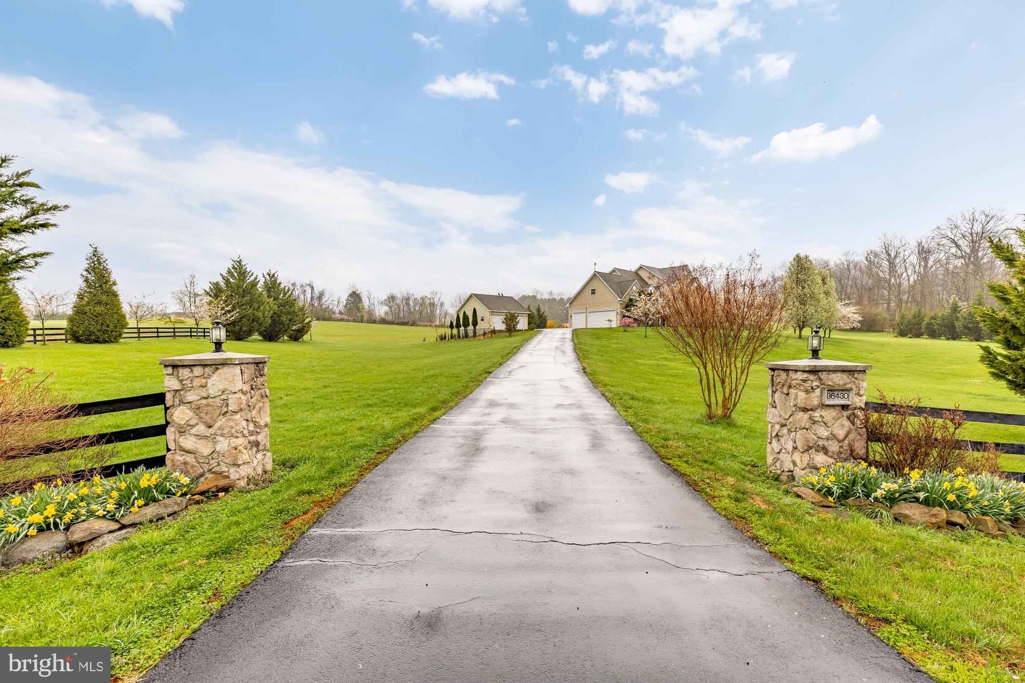 HILLSBORO - Residential