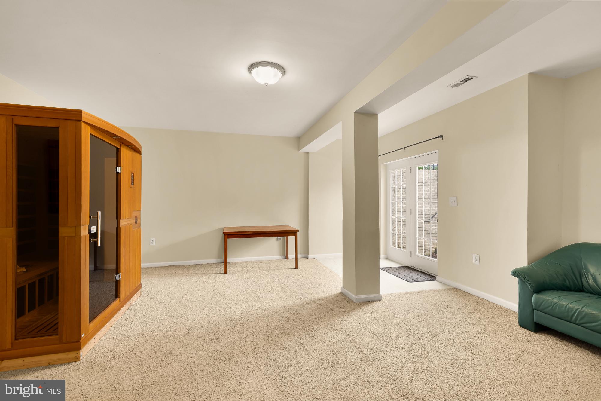 HILLSBORO - Residential