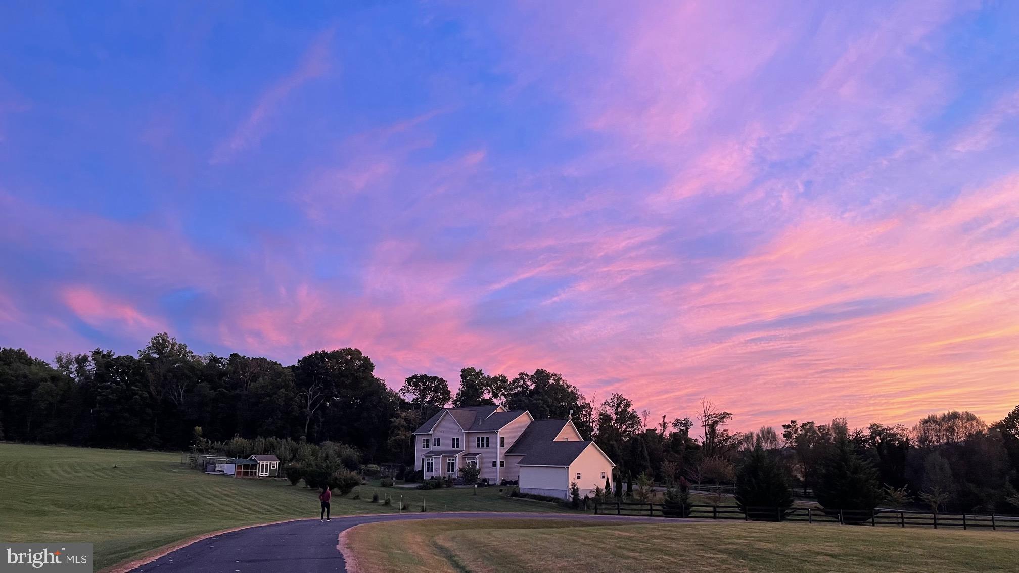 HILLSBORO - Residential