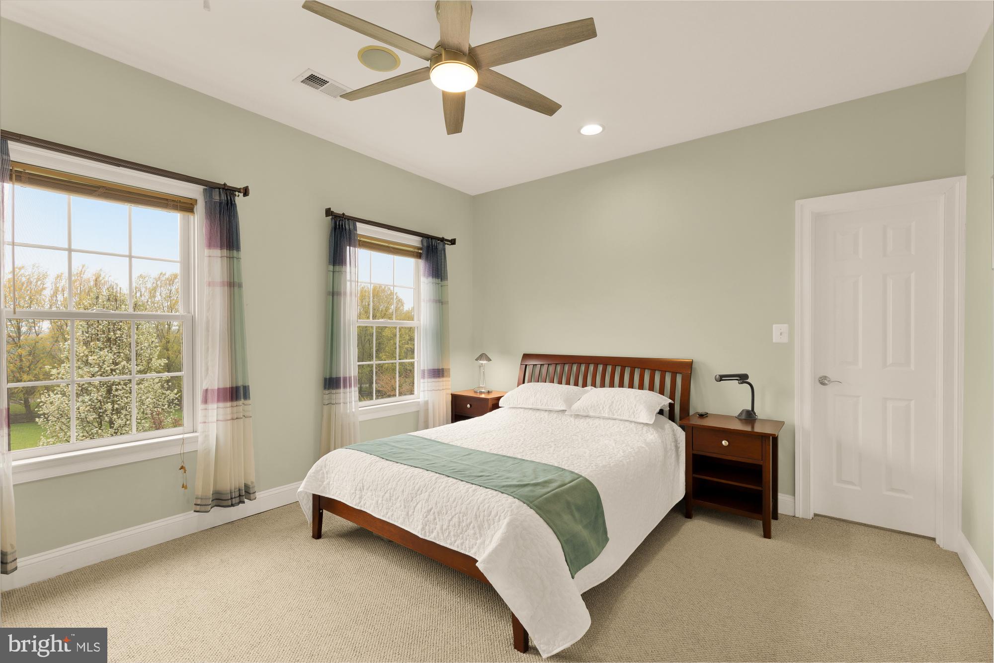 HILLSBORO - Residential