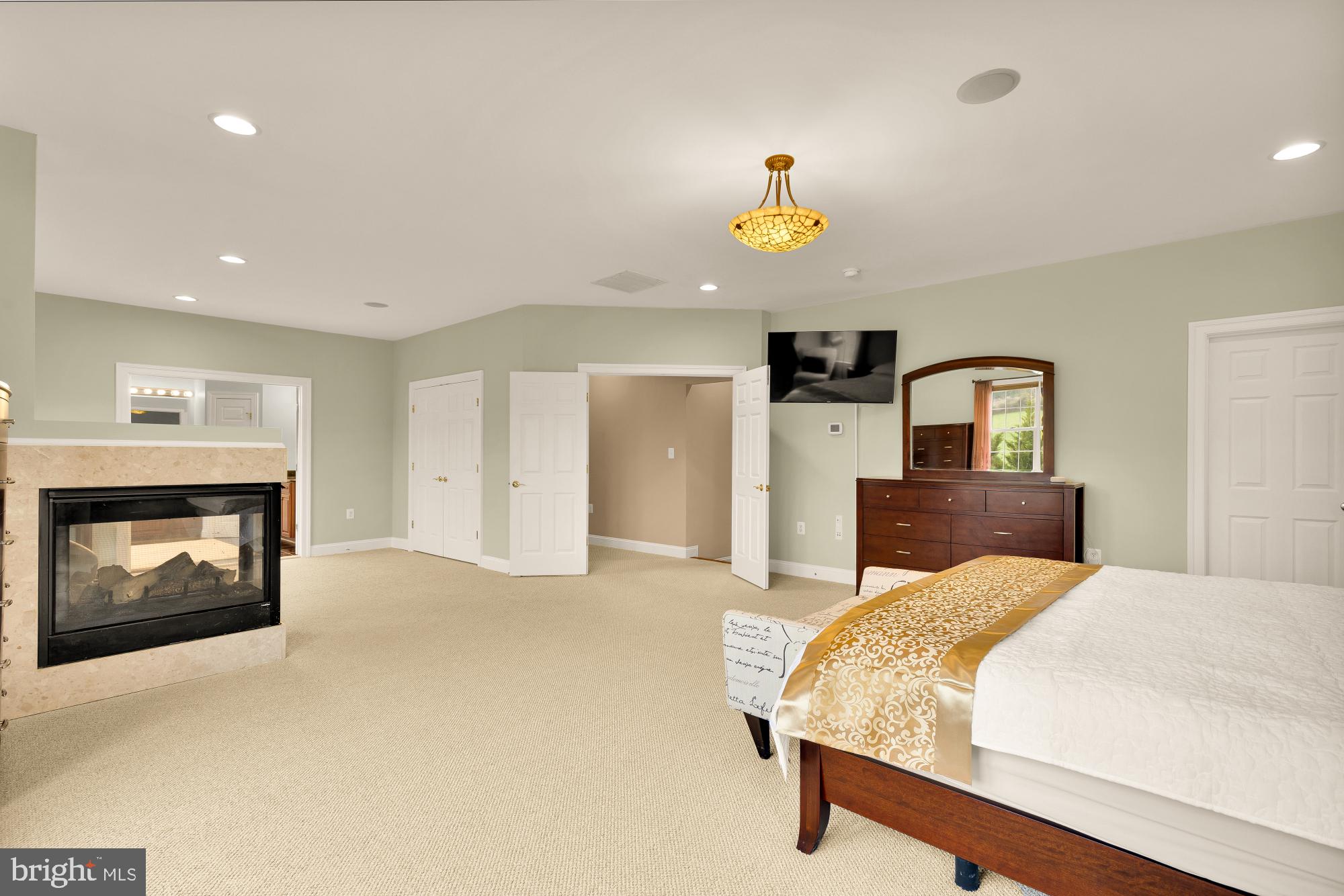 HILLSBORO - Residential