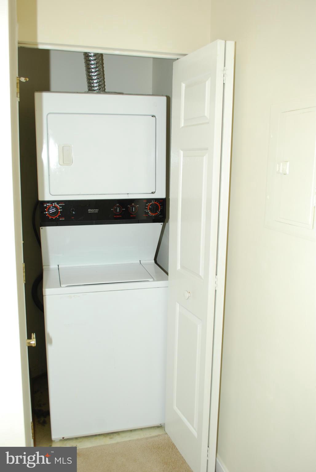 LEESBURG GATEWAY - Residential