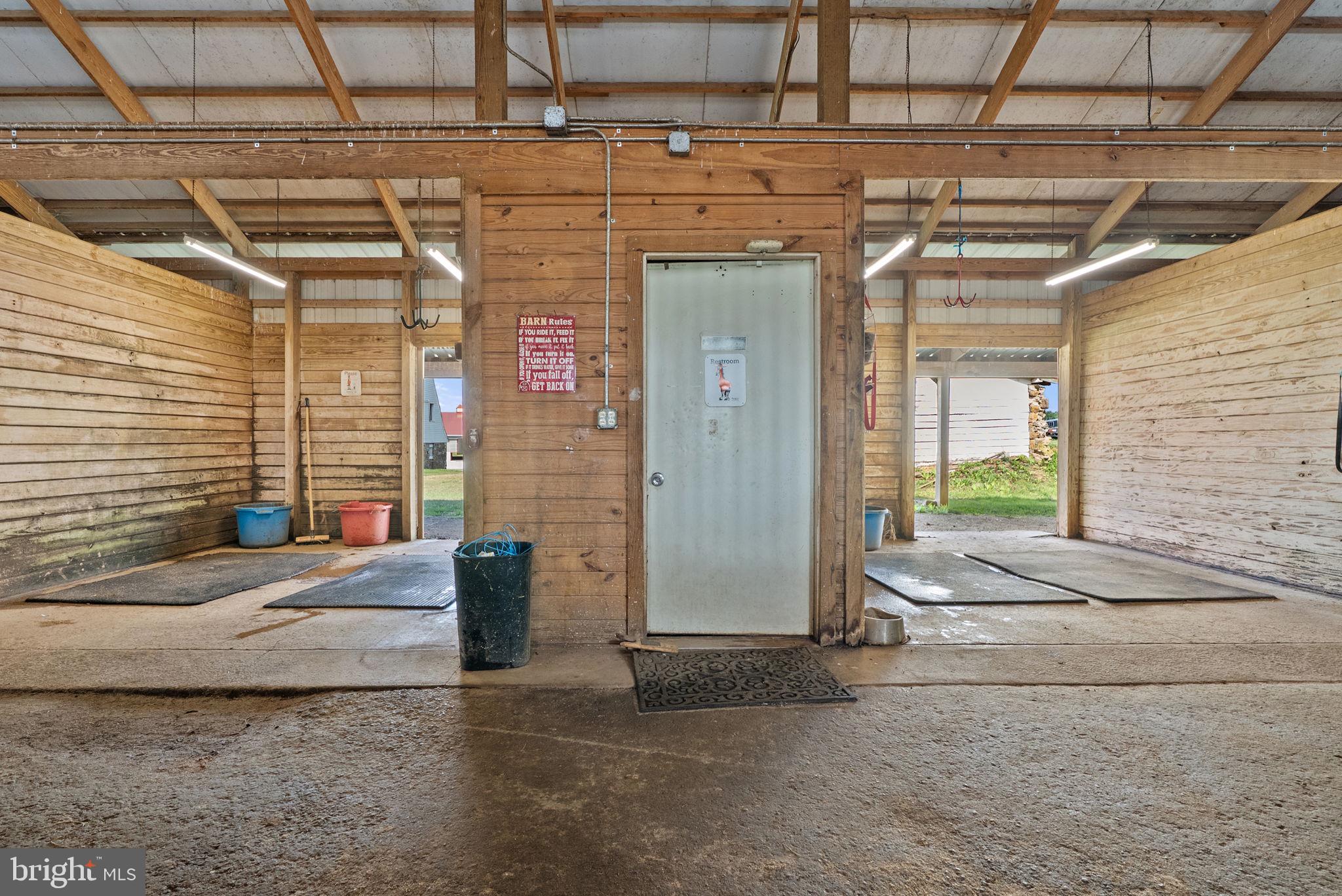 COURTLAND RURAL VILLAGE - Farm