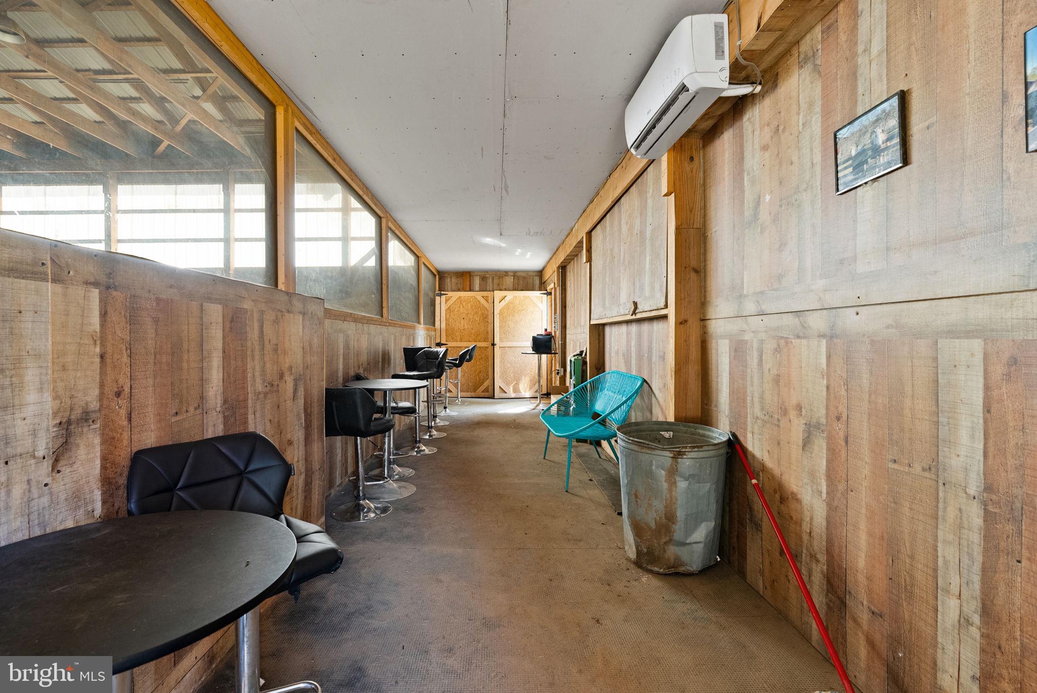 COURTLAND RURAL VILLAGE - Farm