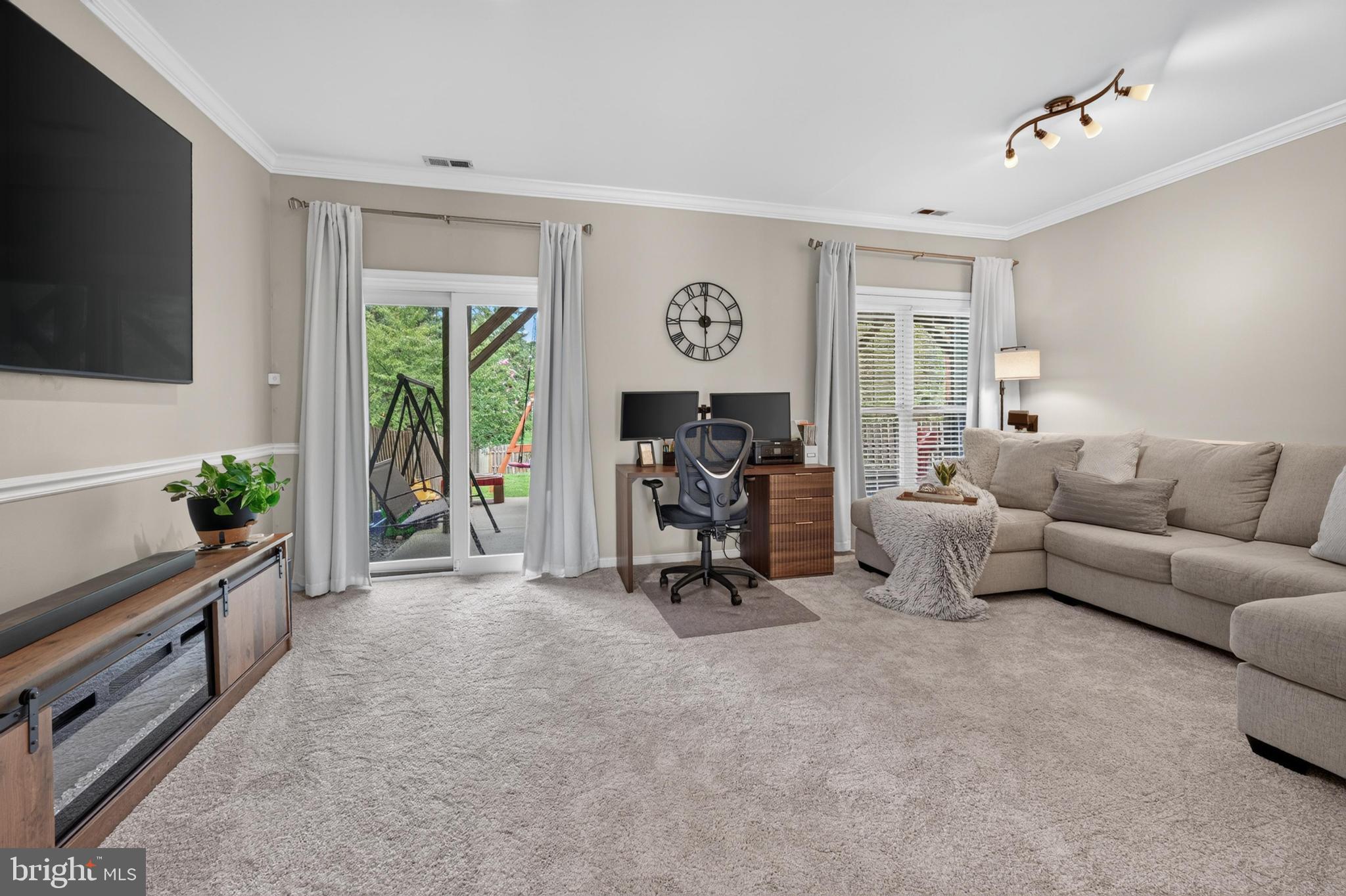 14 BAYBERRY LANE