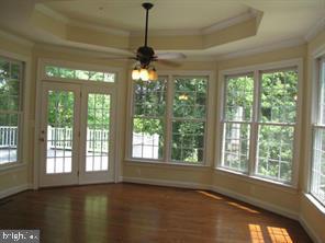 WILLIAMSBURG GARDENS - Residential Lease