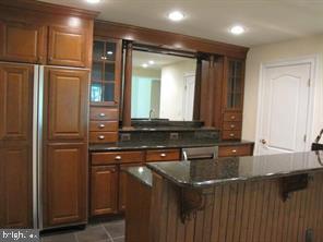 WILLIAMSBURG GARDENS - Residential Lease