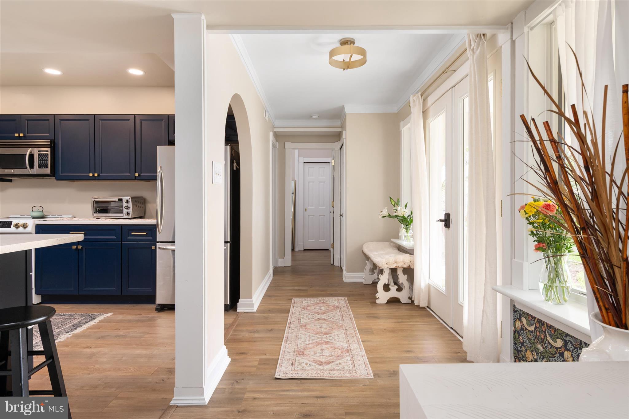 QUEENS LANDING - Residential