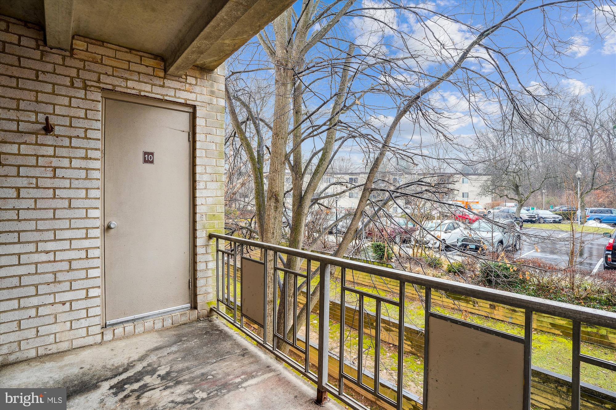 BETHESDA PARK - Residential