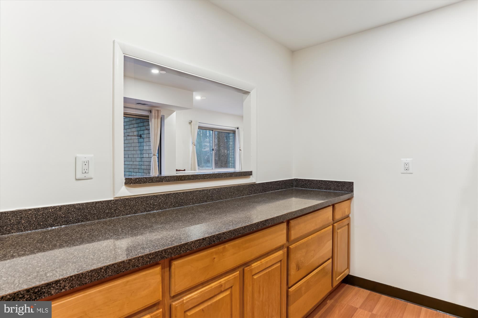 BETHESDA PARK - Residential