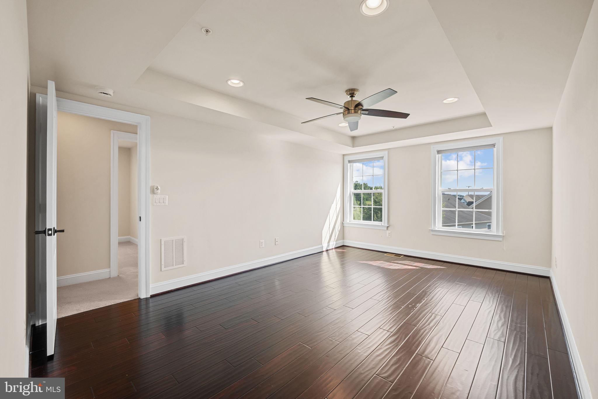 PRESERVE AT GOOSE CREEK - Residential