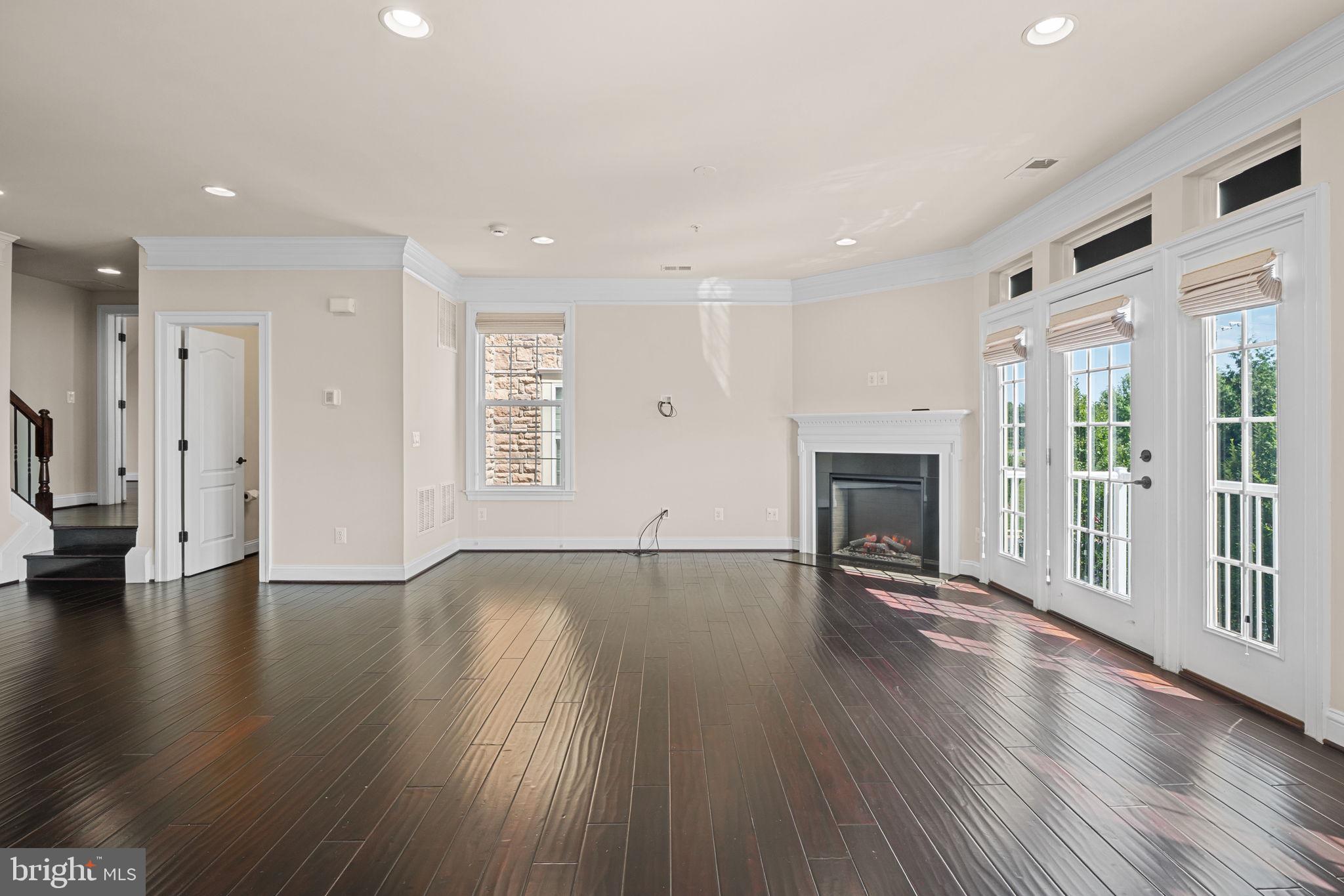 PRESERVE AT GOOSE CREEK - Residential