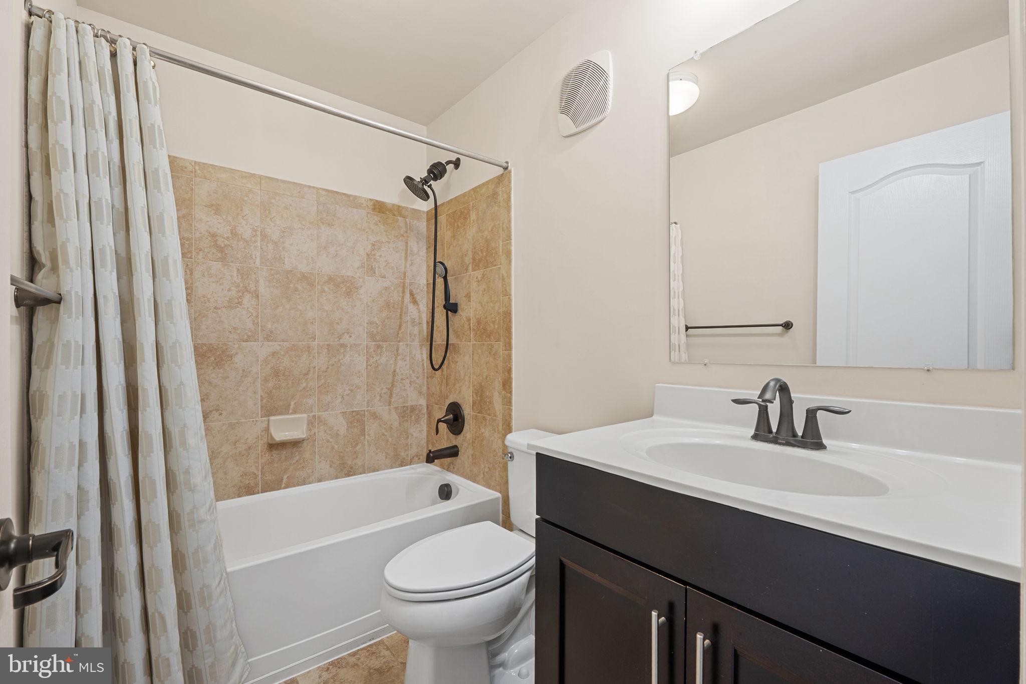 PRESERVE AT GOOSE CREEK - Residential