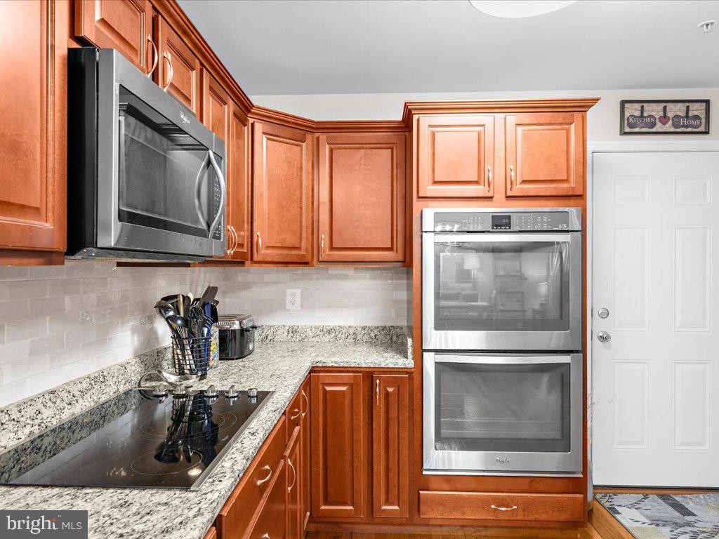 BRUNSWICK - Residential