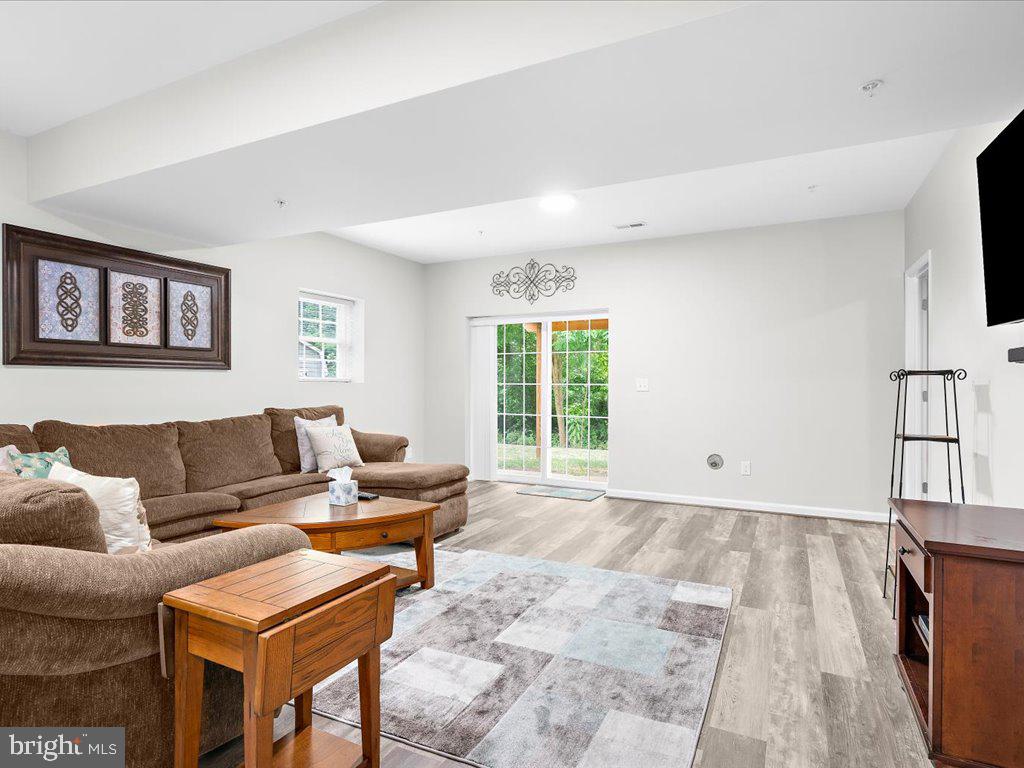 BRUNSWICK - Residential