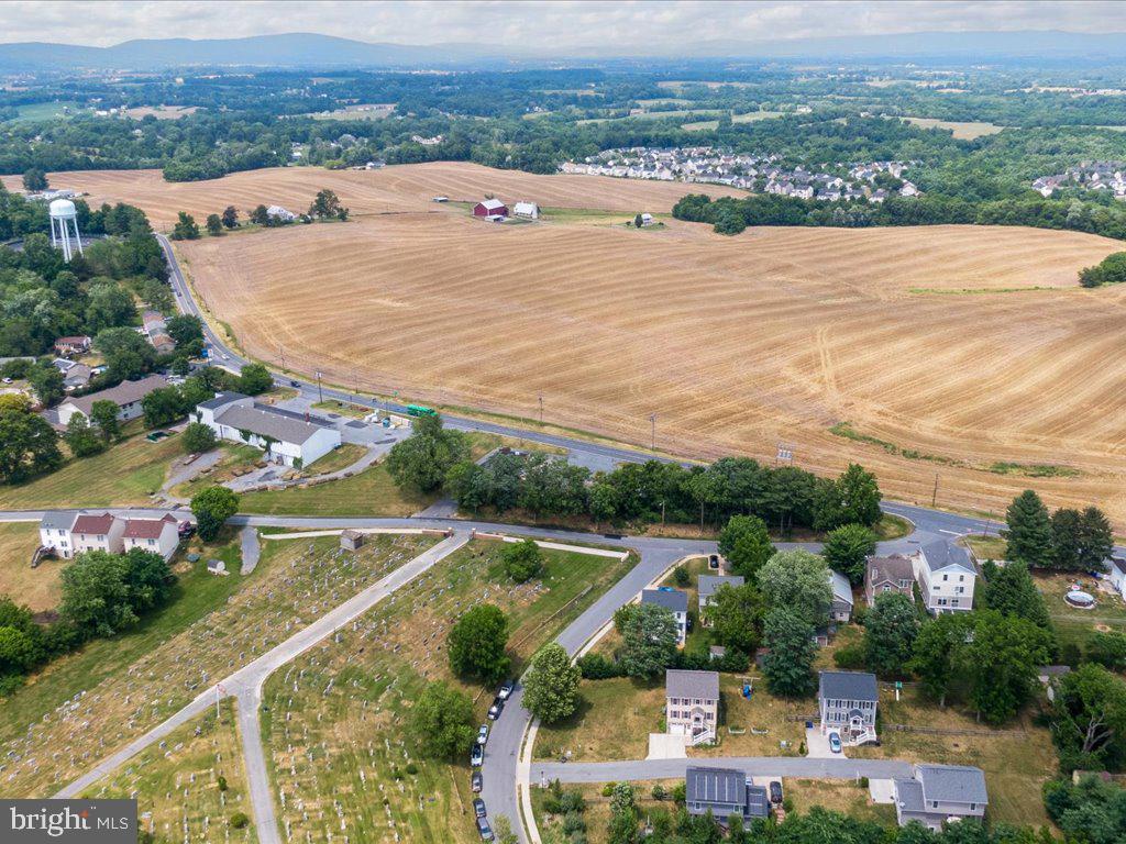 BRUNSWICK - Residential