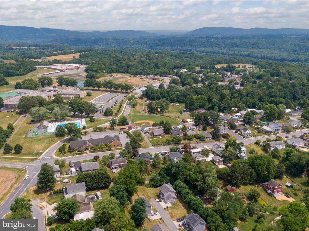 BRUNSWICK - Residential