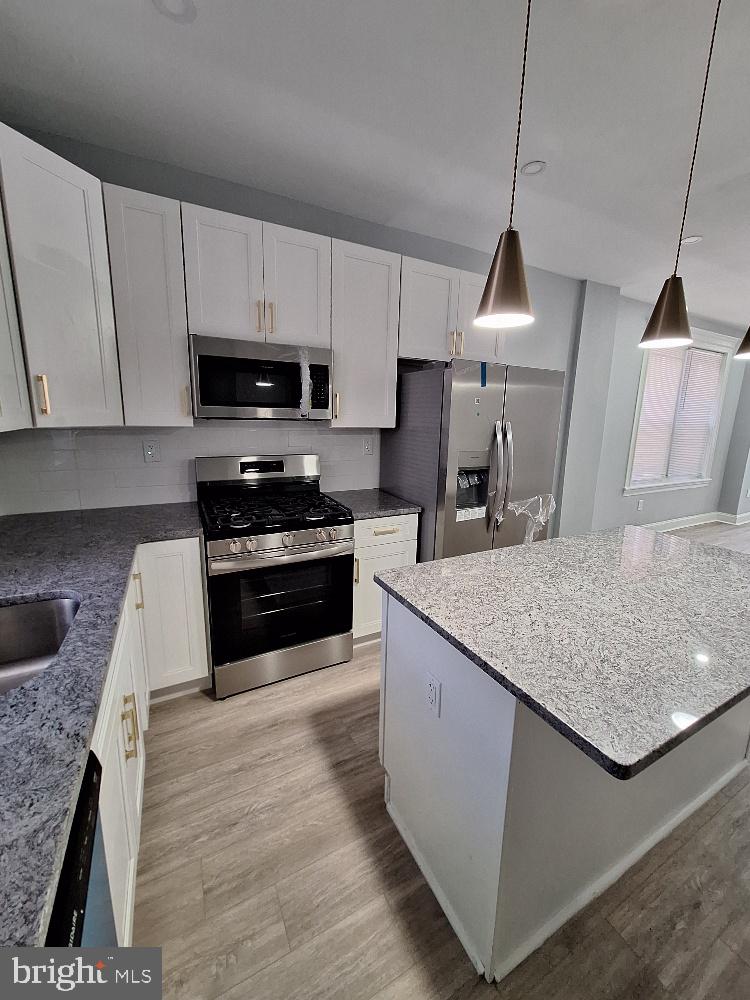 COBBS CREEK - Residential