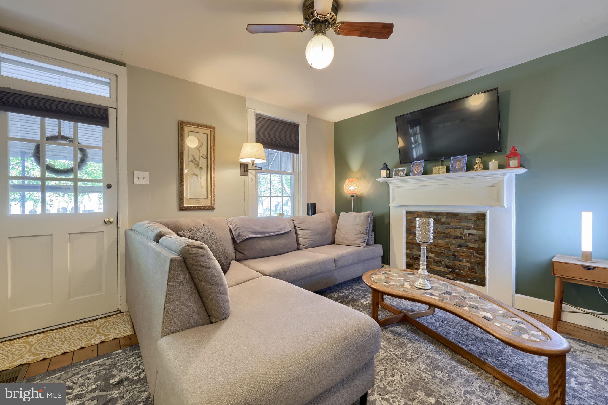 LANCASTER - Residential