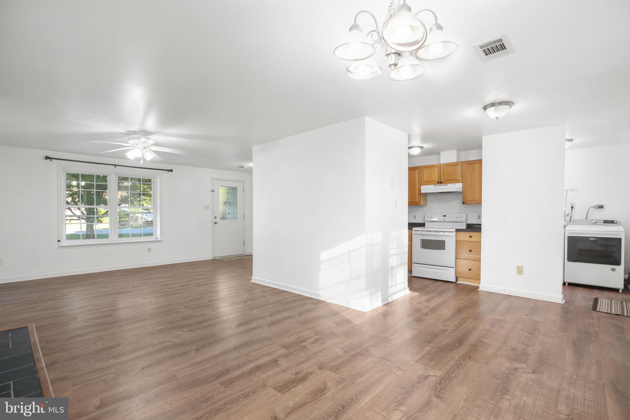 OAK GROVE TERRACE - Residential