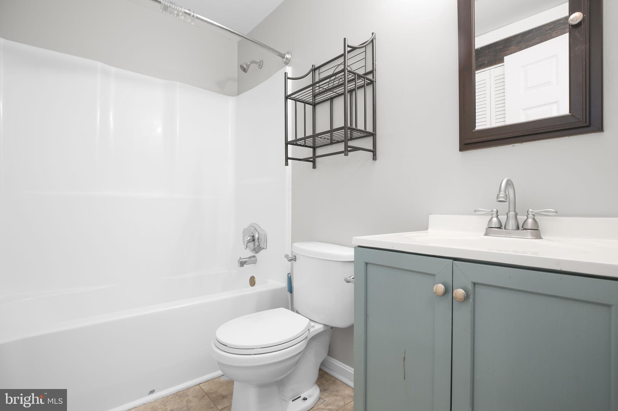 OAK GROVE TERRACE - Residential