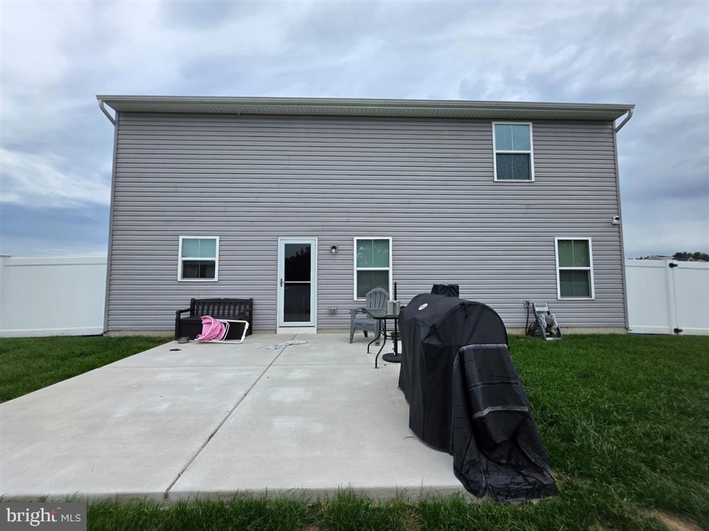 128 MARINERS WAY