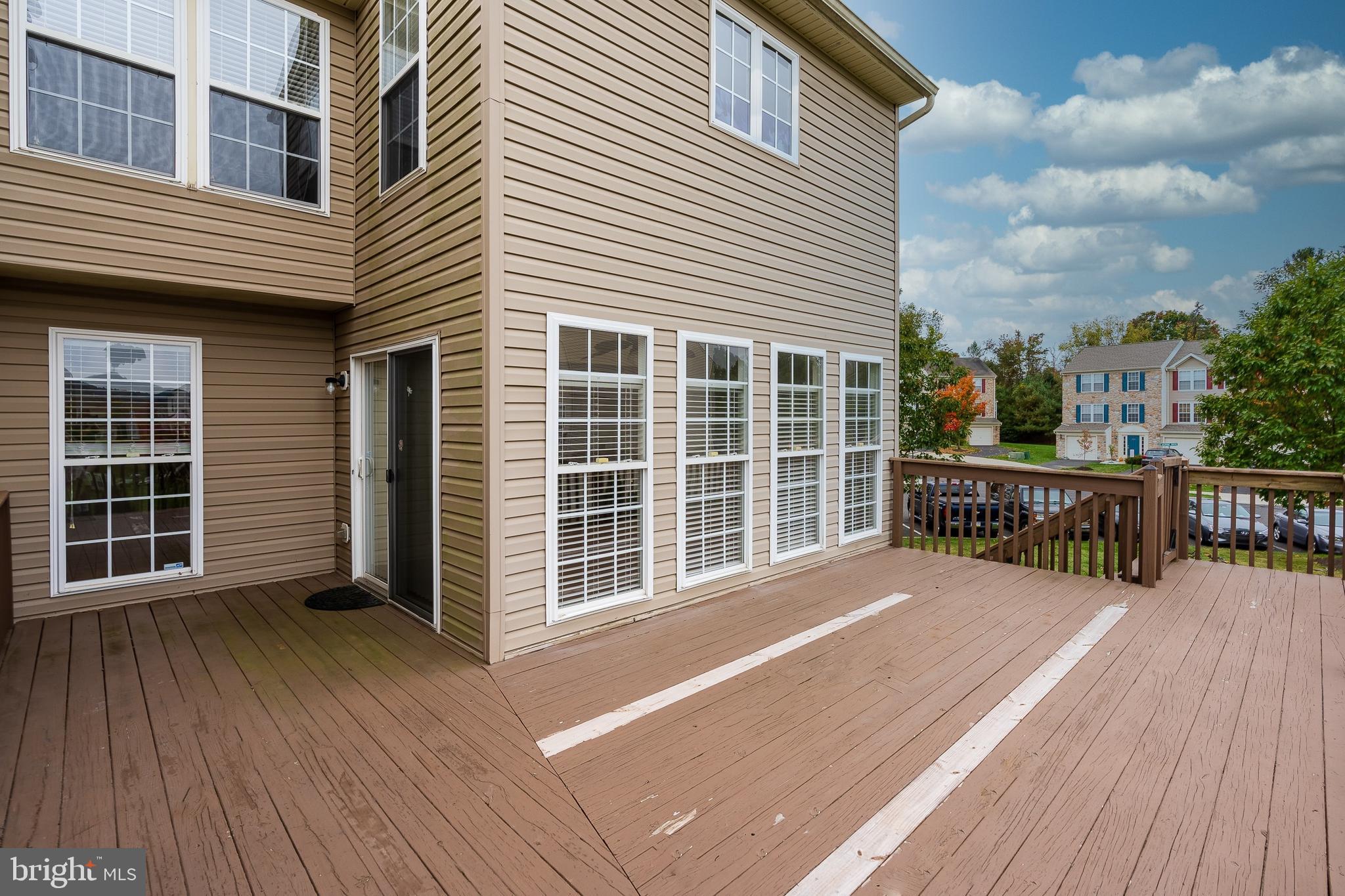 COUNTRYSIDE@U.SAUCON - Residential