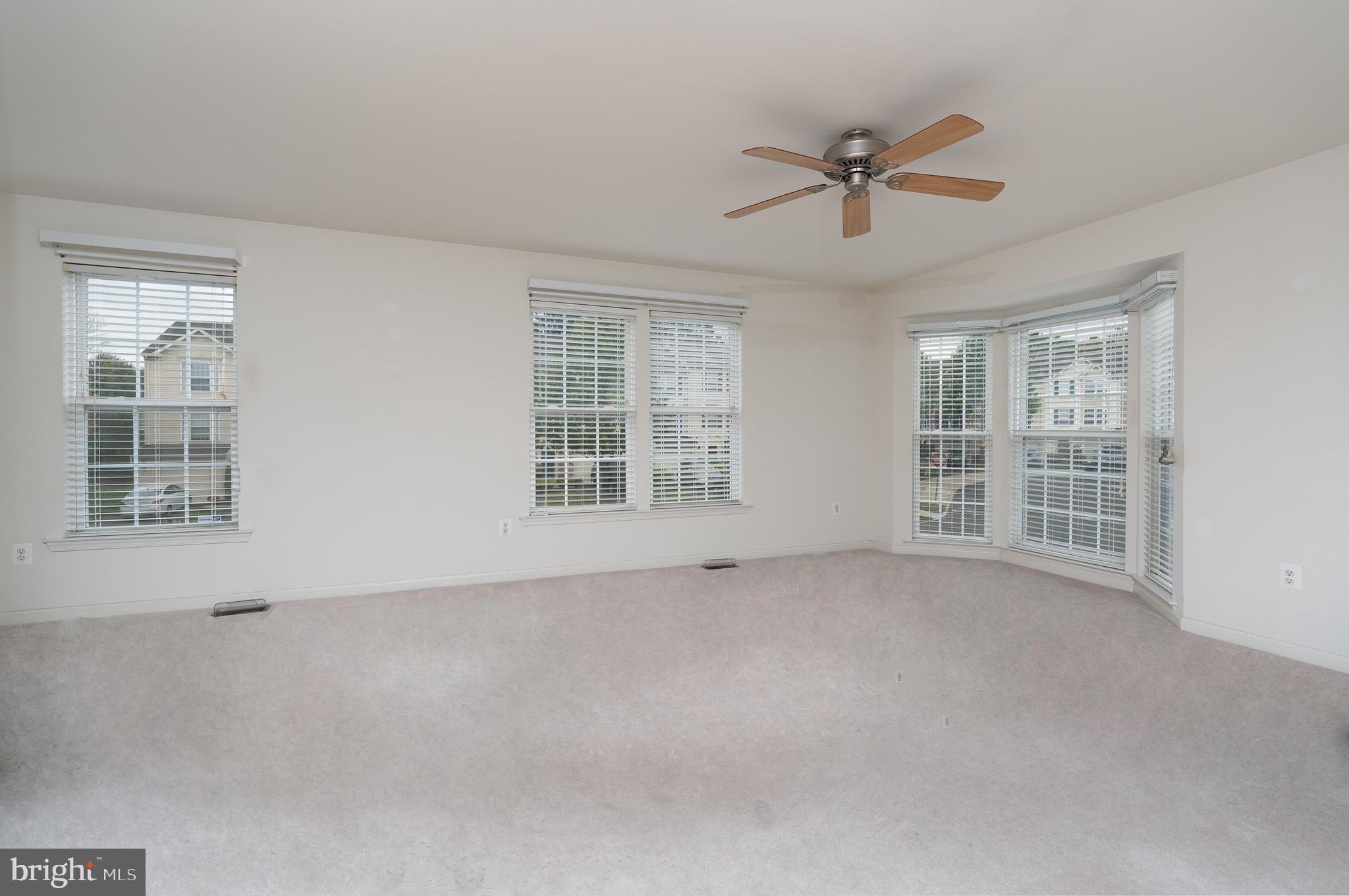 COUNTRYSIDE@U.SAUCON - Residential