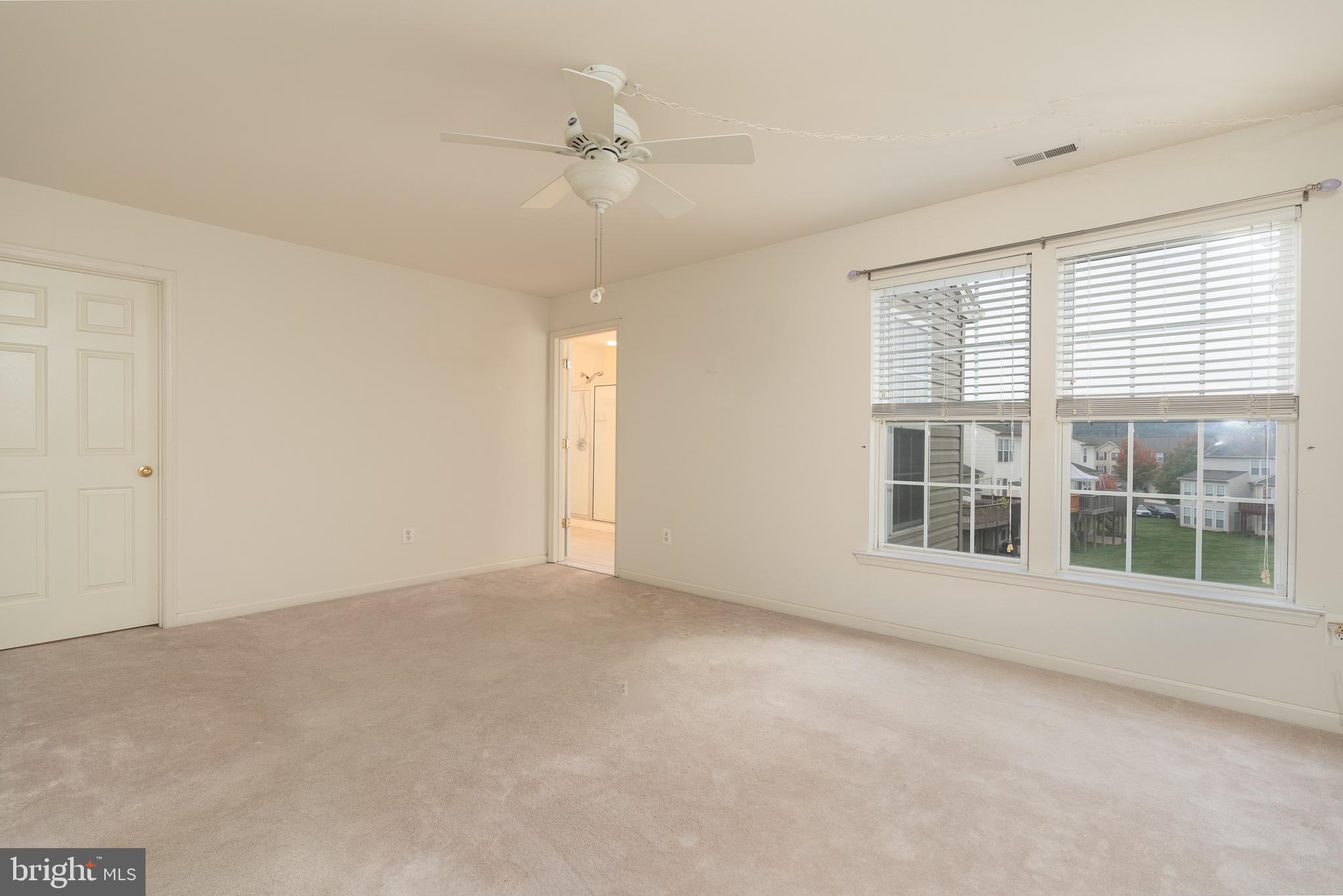 COUNTRYSIDE@U.SAUCON - Residential