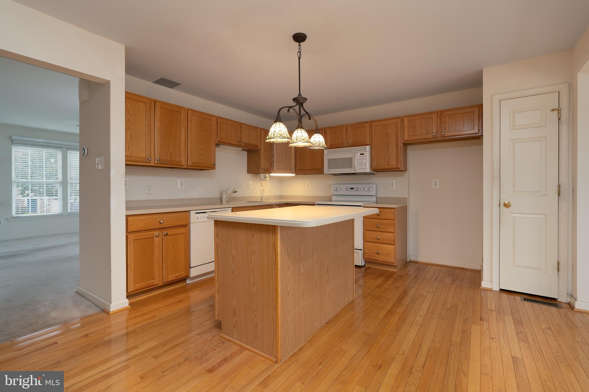 COUNTRYSIDE@U.SAUCON - Residential