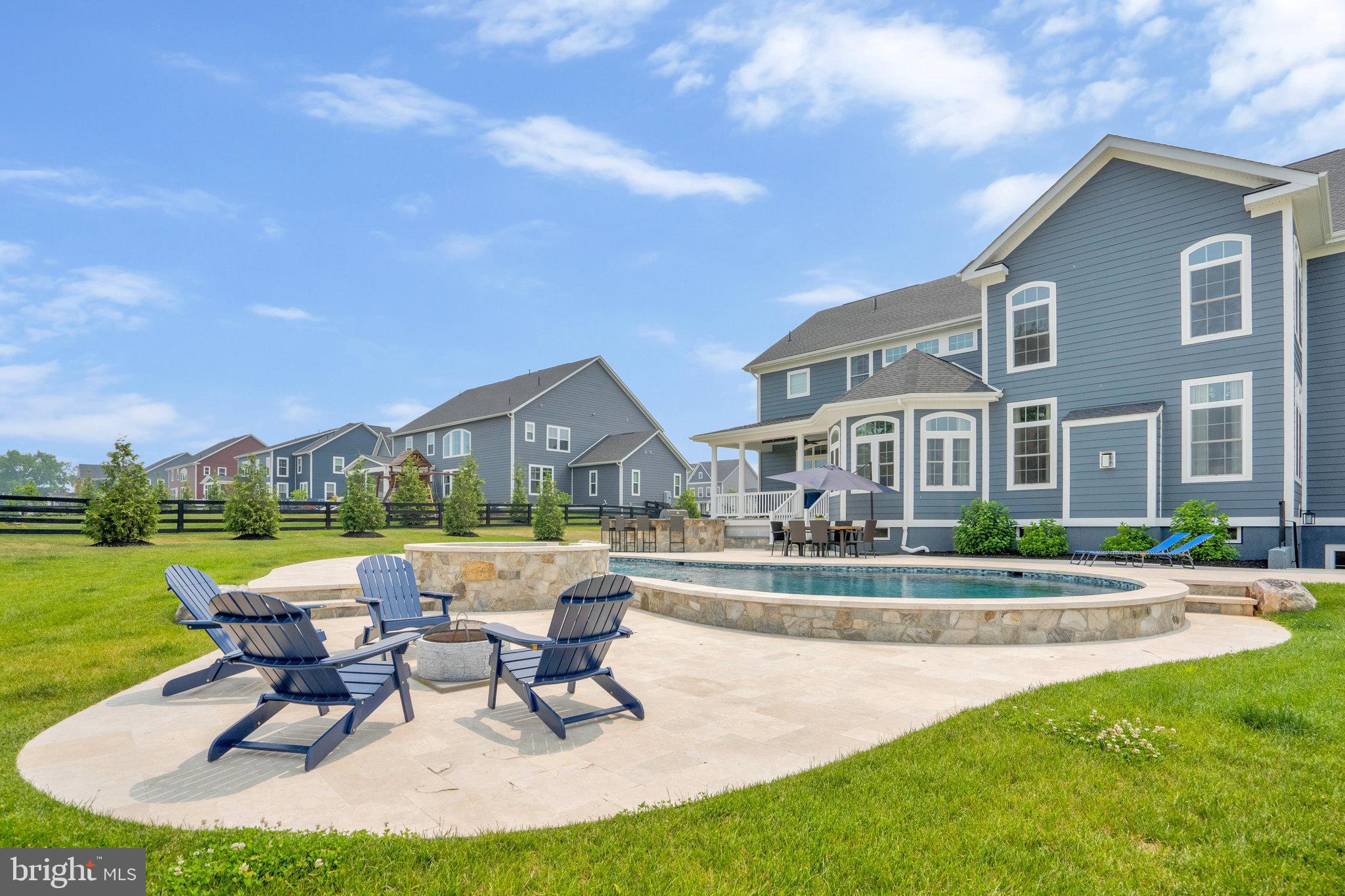 GREENS SOUTH AT WILLOWSF - Residential