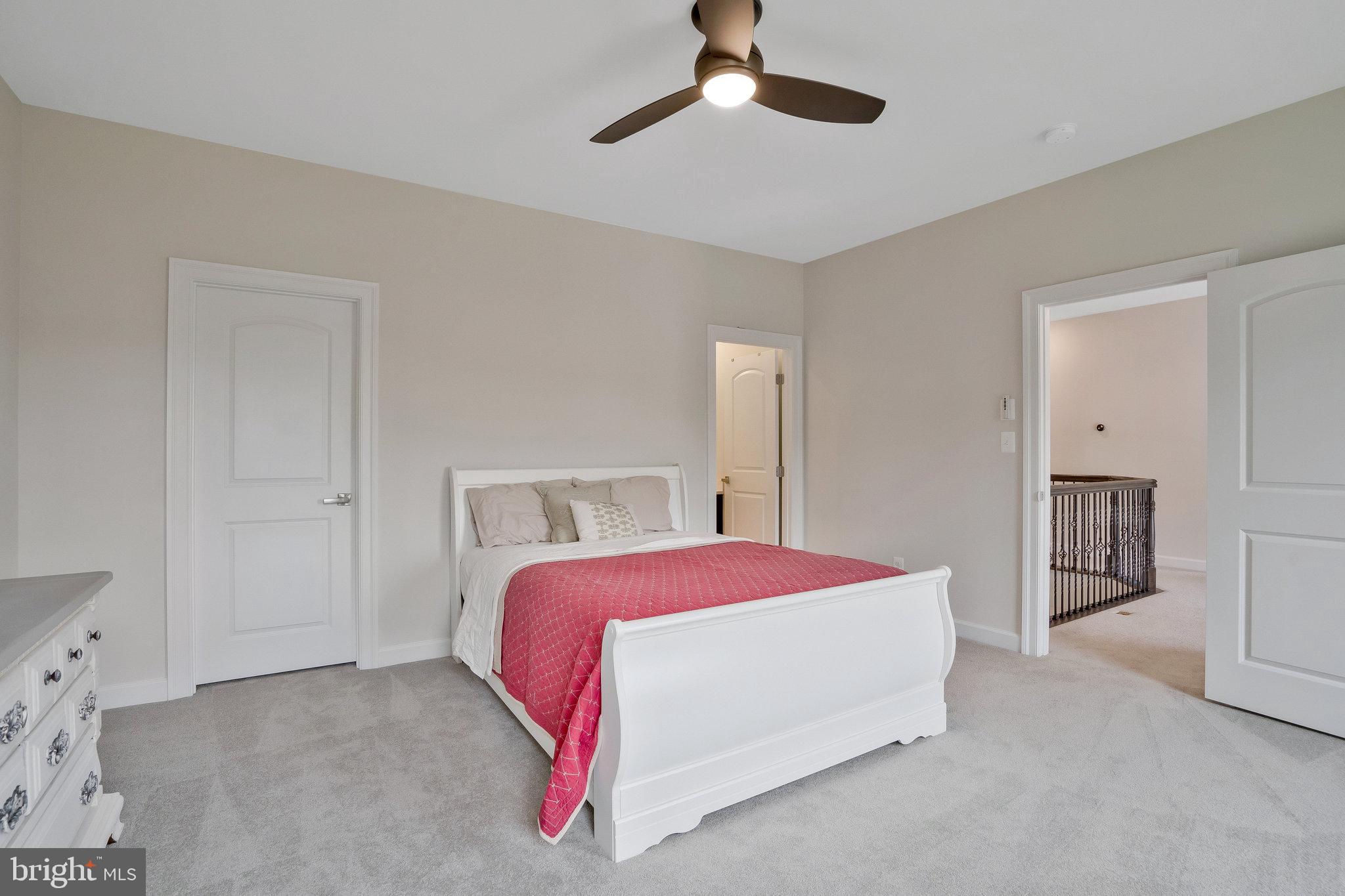 GREENS SOUTH AT WILLOWSF - Residential