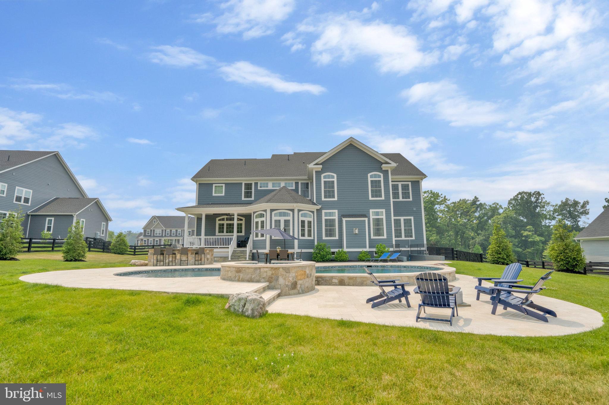 GREENS SOUTH AT WILLOWSF - Residential