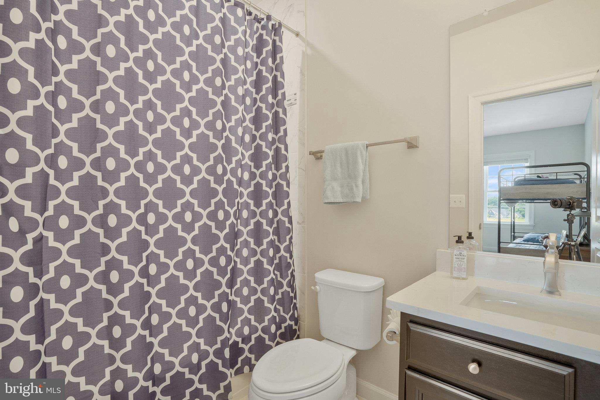 GREENS SOUTH AT WILLOWSF - Residential